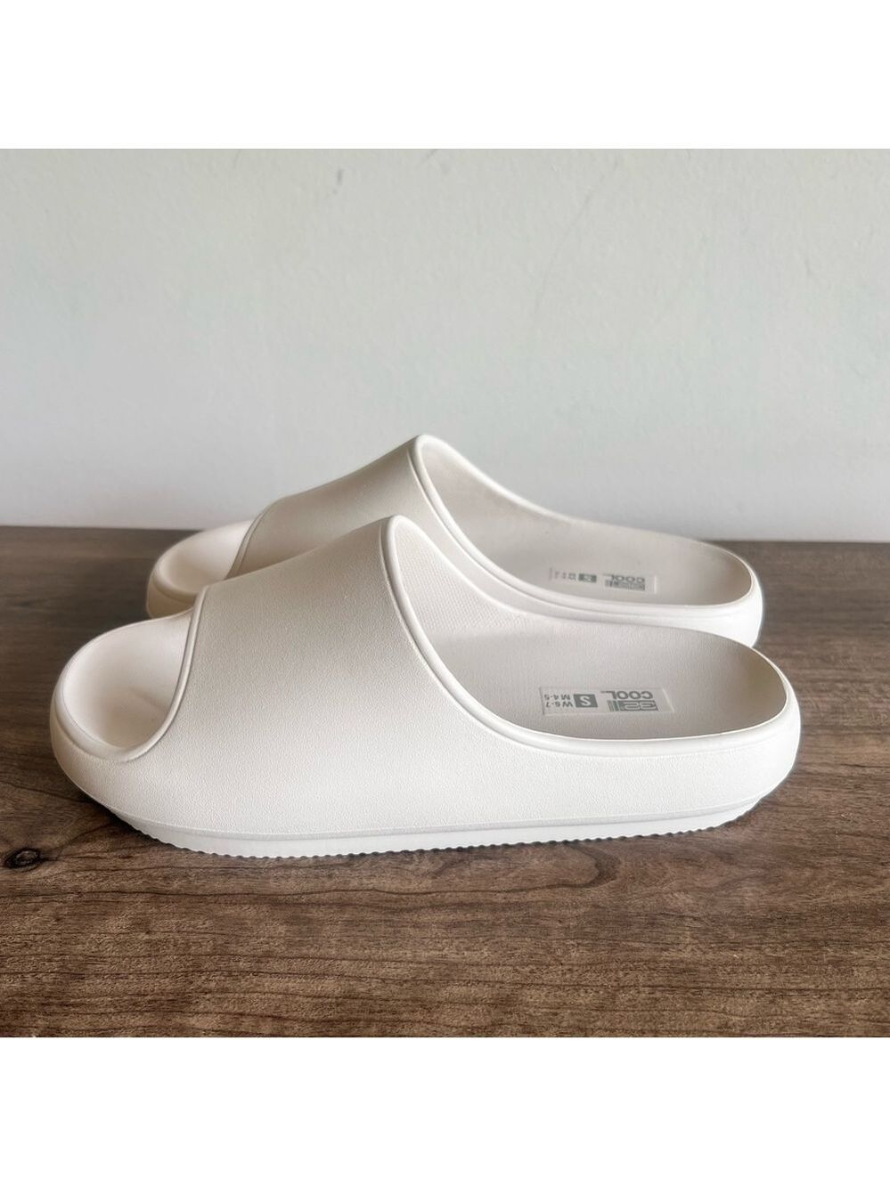 32 Degree NEW UnisexCool Neutral Slide Sandal Size Small 6/7 or 4/5 #284A - Picture 3 of 8
